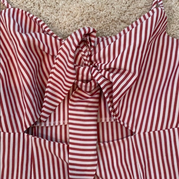 NWOT Bowknot Dress - Picture 3 of 8